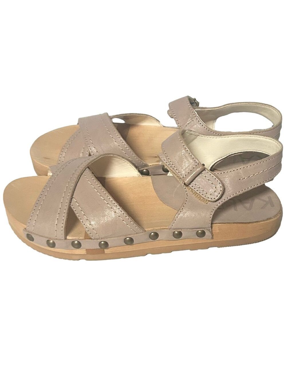 Kalso Woman’s Taupe Sandals Size 7.5 Wide New